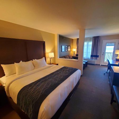 Comfort Inn & Suites Munising-Lakefront מראה חיצוני תמונה
