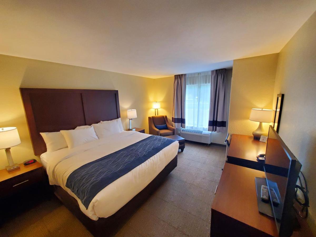 Comfort Inn & Suites Munising-Lakefront מראה חיצוני תמונה