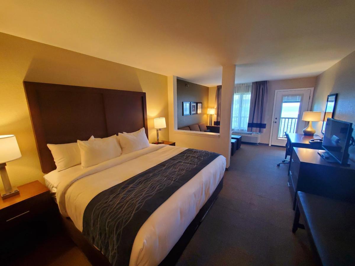 Comfort Inn & Suites Munising-Lakefront מראה חיצוני תמונה